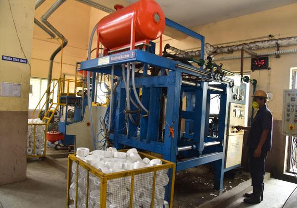 LFC Moulding Machine